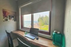 bedroom-up-back-desk-window